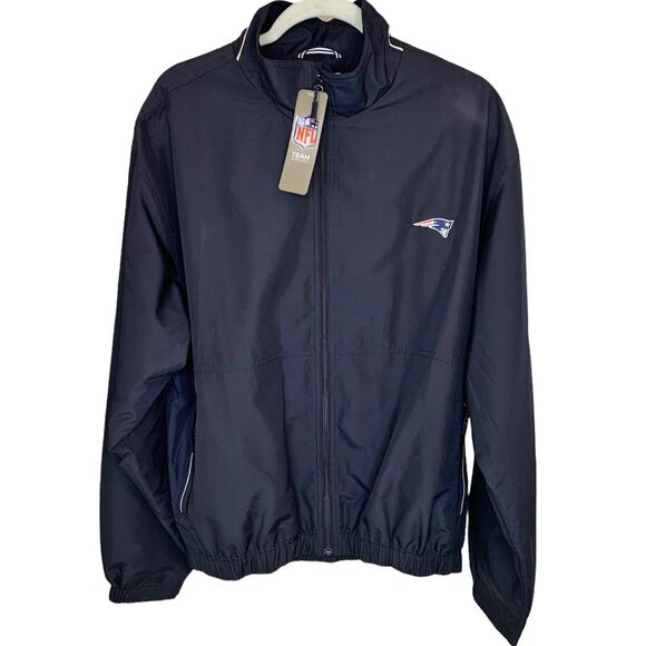 NFL New England Patriots Windbreaker Jacket Cutter & Buck Large Navy Blue NWT